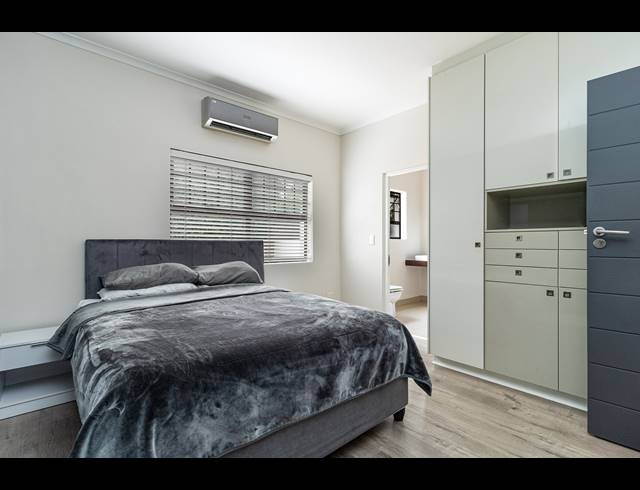 2 BEDROOM APARTMENT BLOCK TO LET IN VREDEHOEK